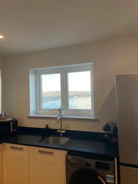 Spectacular 2 Bedroom Balcony Sea View Flat Scarborough Luaran gambar