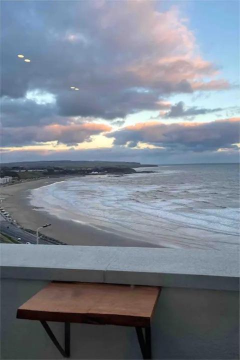 Spectacular 2 Bedroom Balcony Sea View Flat Scarborough Luaran gambar