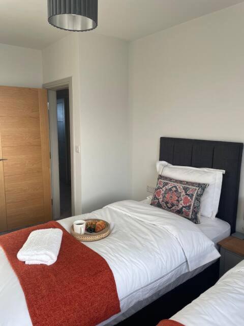 Spectacular 2 Bedroom Balcony Sea View Flat Scarborough Luaran gambar
