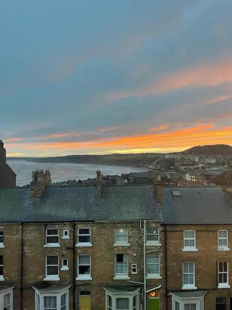 Spectacular 2 Bedroom Balcony Sea View Flat Scarborough Luaran gambar
