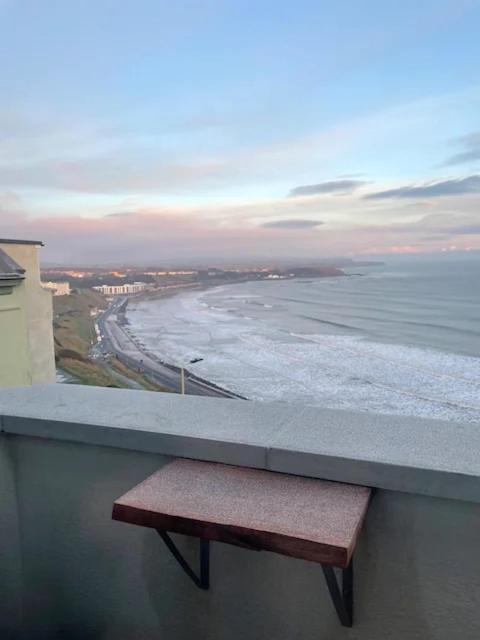 Spectacular 2 Bedroom Balcony Sea View Flat Scarborough Luaran gambar