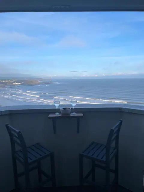 Spectacular 2 Bedroom Balcony Sea View Flat Scarborough Luaran gambar