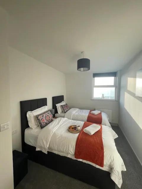 Spectacular 2 Bedroom Balcony Sea View Flat Scarborough Luaran gambar